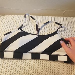 Sz 6 lululemon bra padded